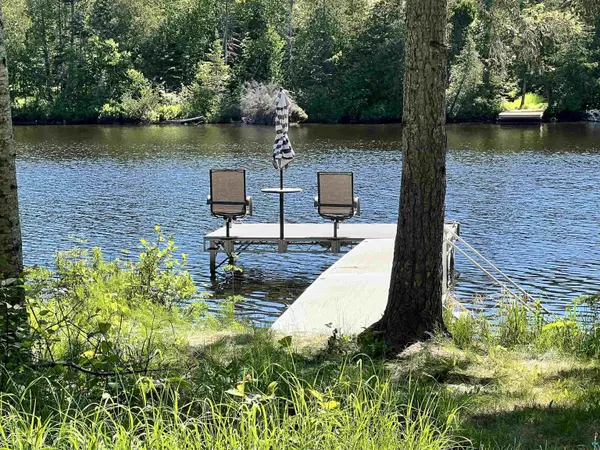 38 Sawmill Ln, Lutsen, MN 55612