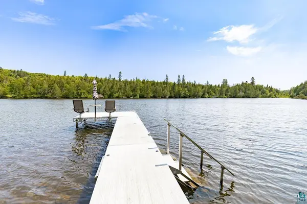 38 Sawmill Ln, Lutsen, MN 55612