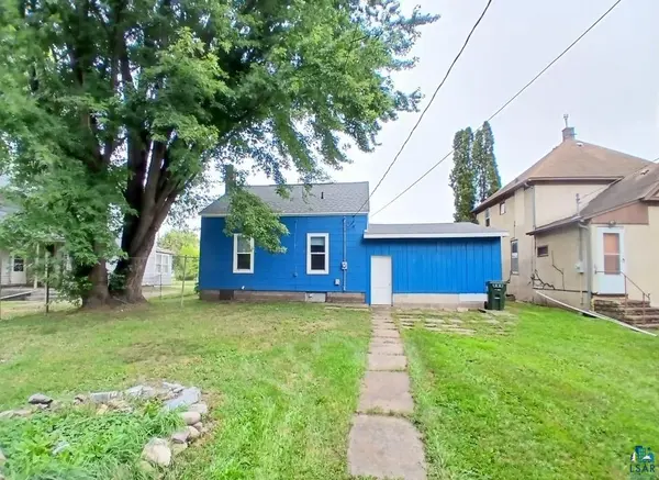 605 Commercial Ave, Sandstone, MN 55072