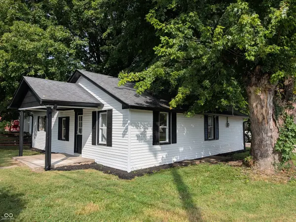 60 W Poston RD, Martinsville, IN 46151