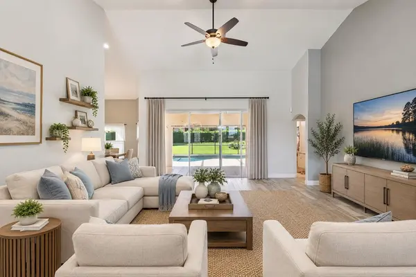 10520 JARDIM DE LARGO ST, Clermont, FL 34711