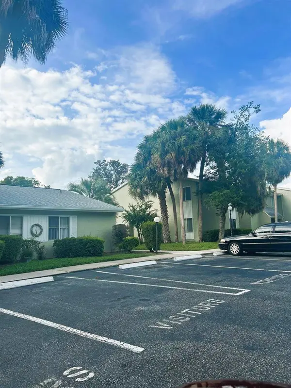 625 SILVER PASS #A, Ocala, FL 34472
