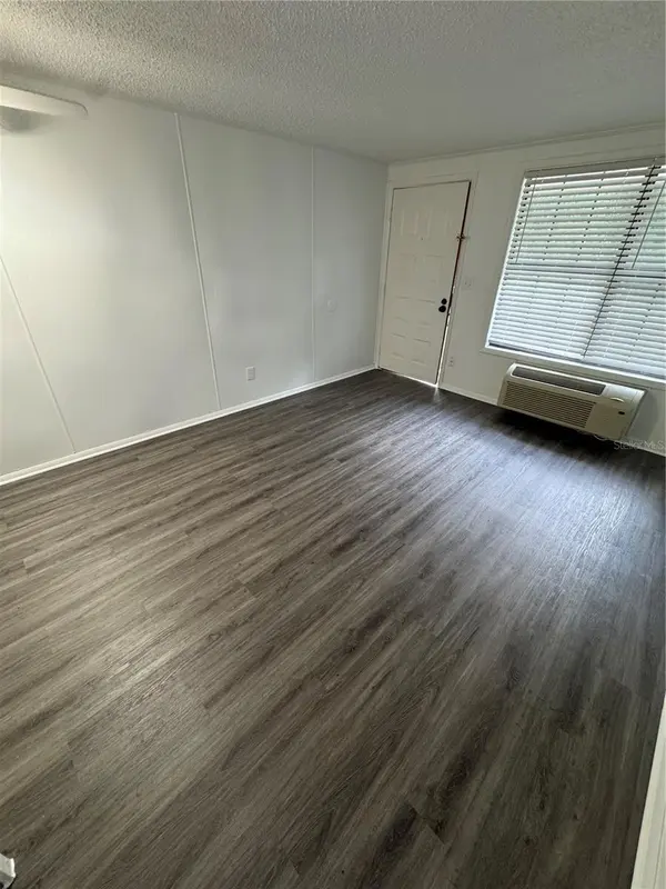 420-420 MILLS ST #10, Leesburg, FL 34748