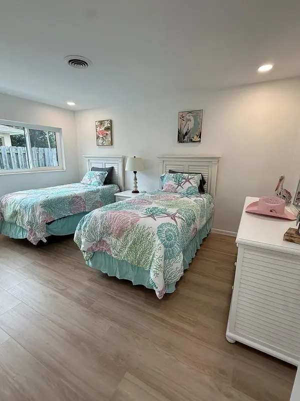 285 OCEAN SPRAY AVE AVE, Satellite Beach, FL 32937