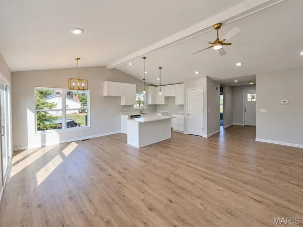 29378 State Hwy B, Warrenton, MO 63383