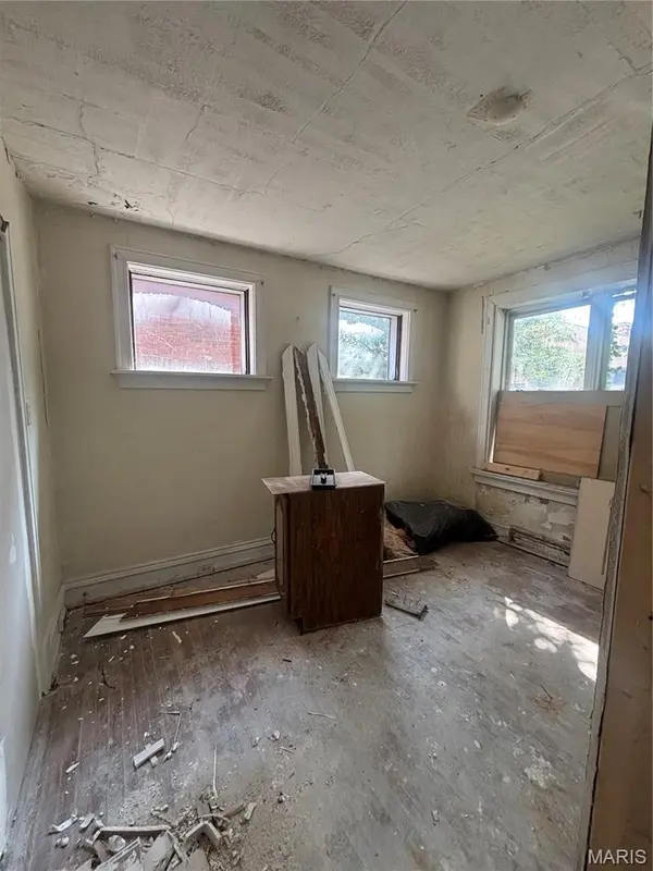 2849 Meramec ST, St Louis, MO 63118
