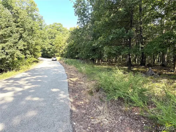 19017 Old Wild Turkey LN, Wildwood, MO 63069
