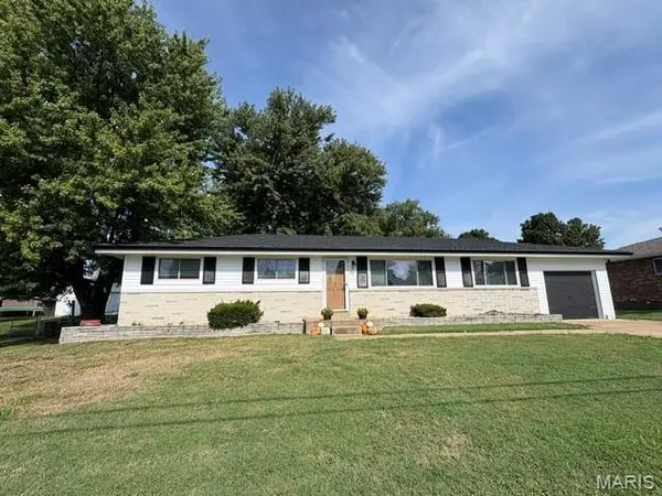 661 Sun VLY N, Arnold, MO 63010