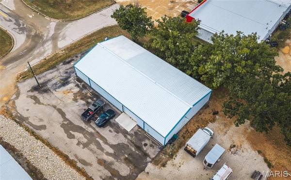 16079 Tarzan Drive, St Robert, MO 65584