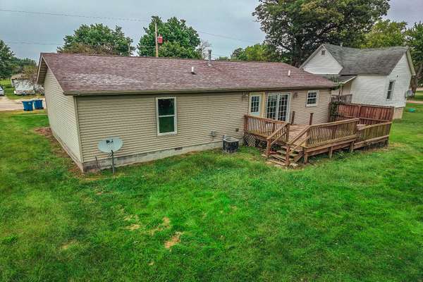 503 W Park AVE, Watseka, IL 60970