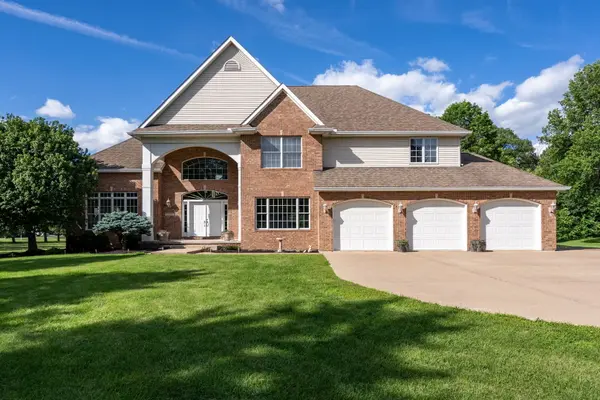 13521 105th AVE, Taylor Ridge, IL 61284