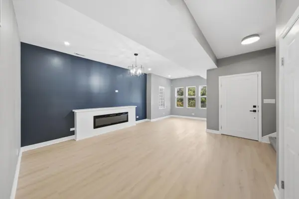 7240 S Lafayette AVE, Chicago, IL 60621
