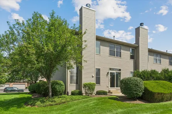 1022 Inverness DR, Antioch, IL 60002