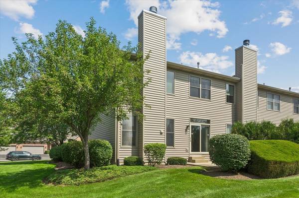1022 Inverness DR, Antioch, IL 60002