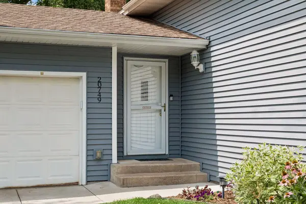 20749 Italy AVE, Lakeville, MN 55044