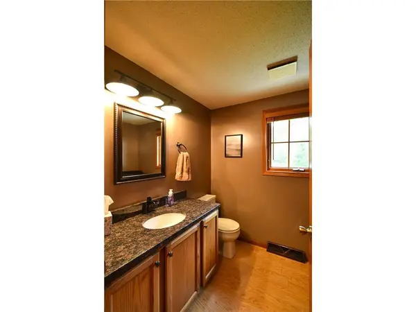 131 Walnut ST, Zumbrota, MN 55992