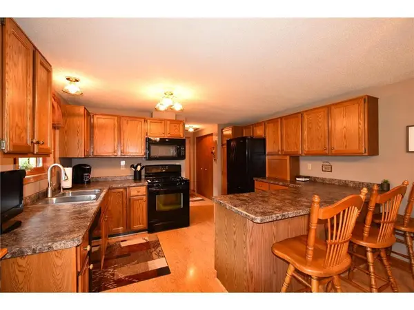 131 Walnut ST, Zumbrota, MN 55992
