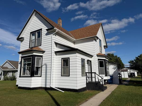 602 13th ST N, Benson, MN 56215