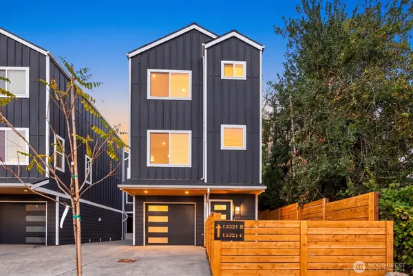 13321 Third AVE NE #D, Seattle, WA 98125