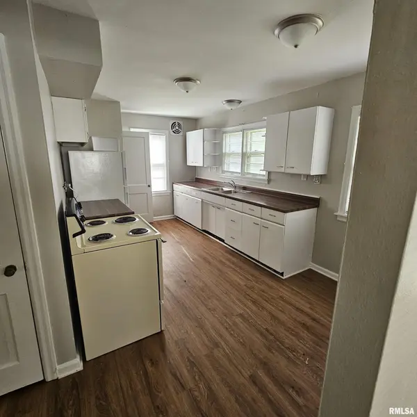 3009 W KRAUSE AVE, Peoria, IL 61605