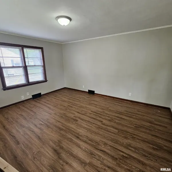 3009 W KRAUSE AVE, Peoria, IL 61605