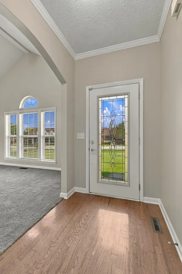 1726 Hollow Oak Dr, Lebanon, TN 37087