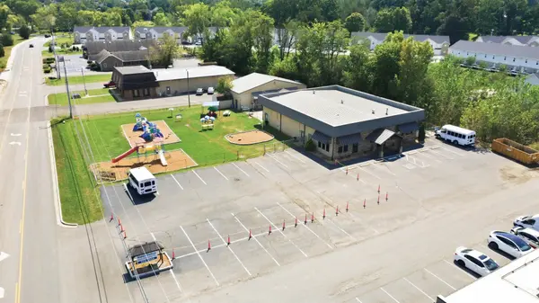 570 Fire Station Rd, Clarksville, TN 37043