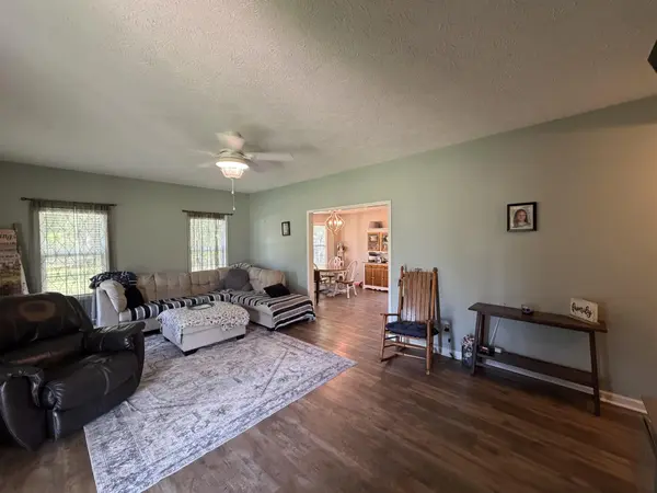 420 BRANDI DR, Savannah, TN 38372