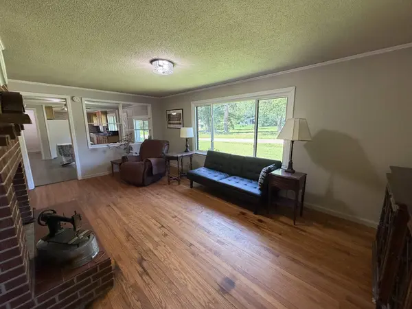 4190 HENDERSON RD, Sardis, TN 38371