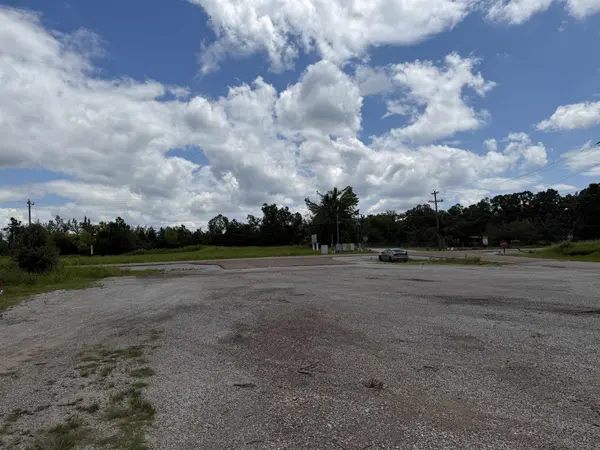 3135 Hwy 128, Savannah, TN 38372