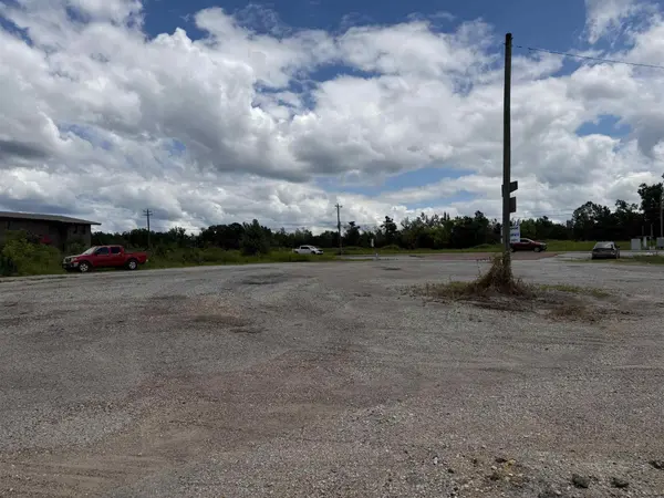 3135 Hwy 128, Savannah, TN 38372