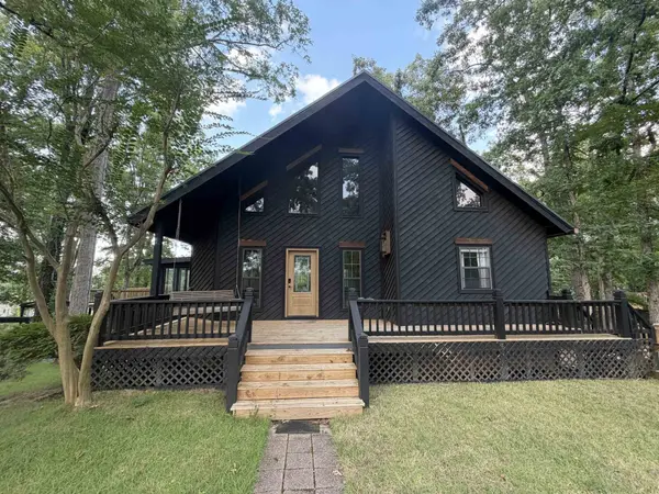 245 HOLIDAY HILLS LN, Counce, TN 38326