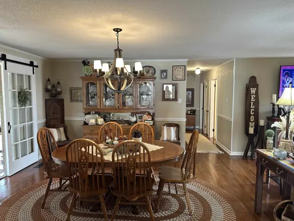 376 SUNSET DR, Lexington, TN 38351