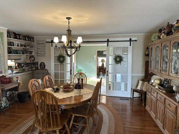 376 SUNSET DR, Lexington, TN 38351