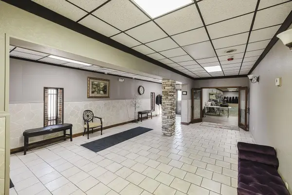 2350 E 8th St., Hays, KS 67601