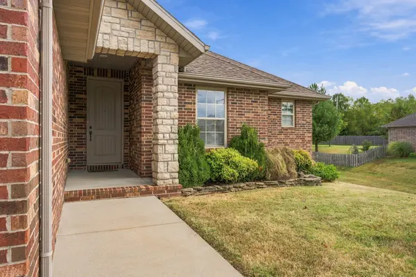 4535 E Cromwell ST, Springfield, MO 65802