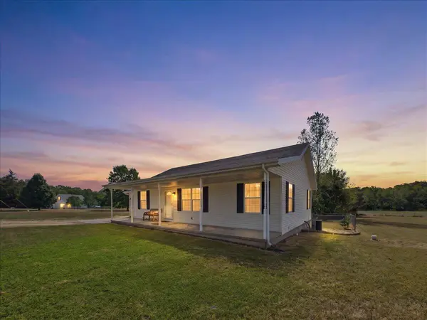 32 Springwoods LOOP, Buffalo, MO 65622