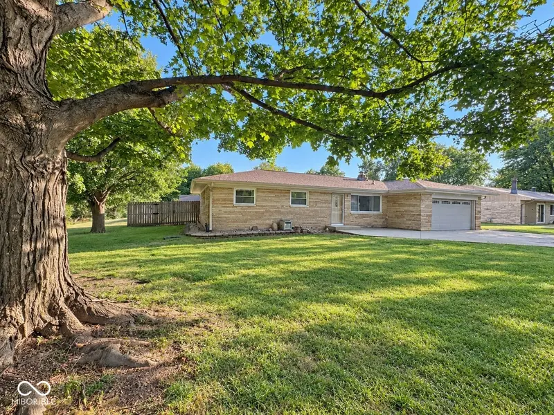 775 E Stop 11 RD, Indianapolis, IN 46227