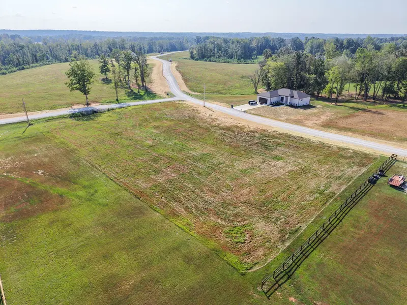0 Bear Ln, Loretto, TN 38469