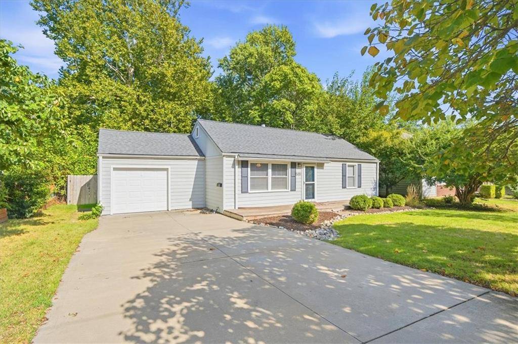 5051 Buena Vista ST, Roeland Park, KS 66205