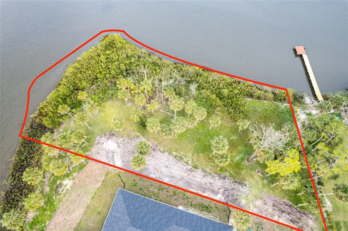 1875 BAYVIEW DR, New Smyrna Beach, FL 32168