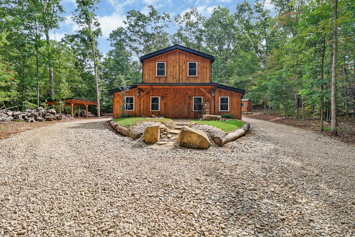 42 Staley Way, Crossville, TN 38555