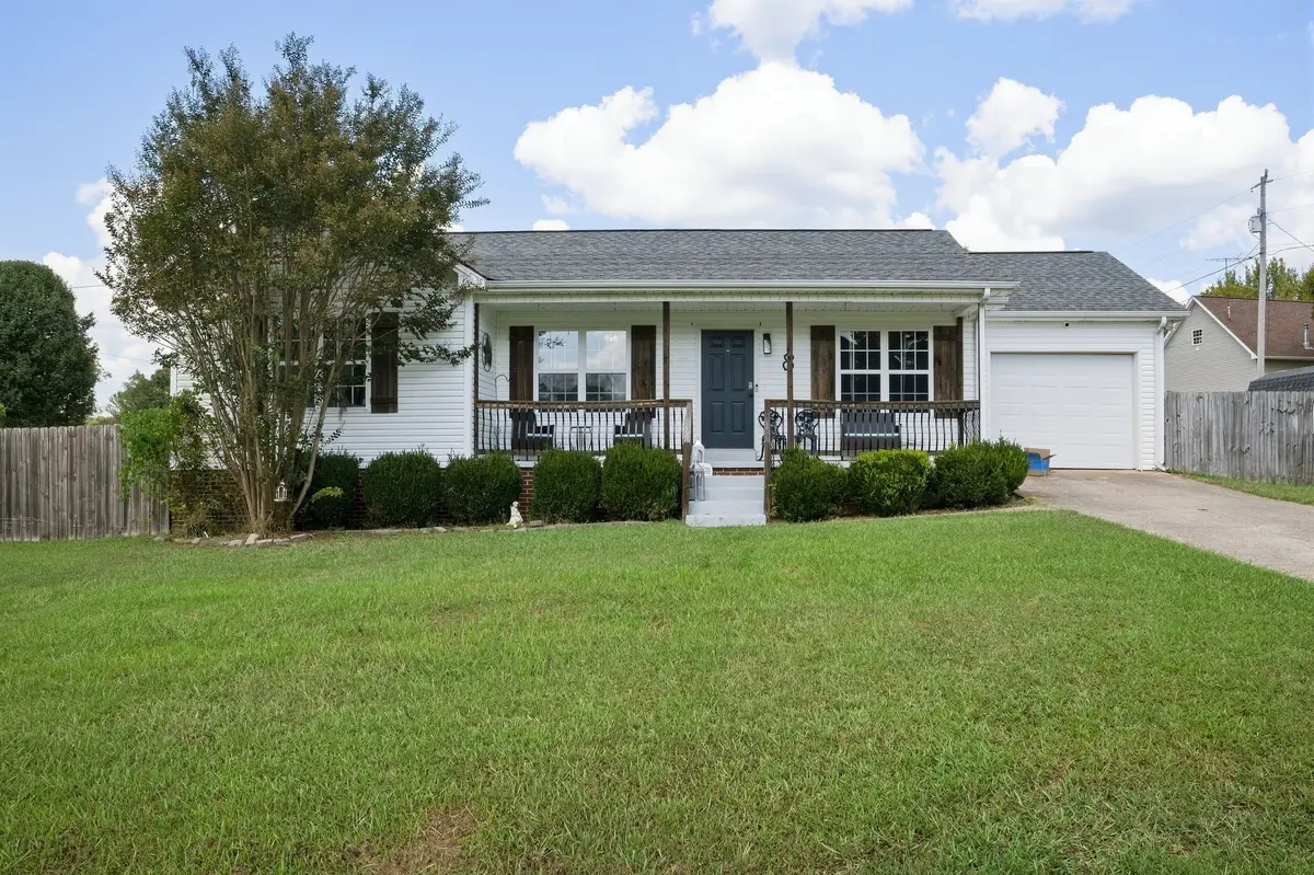 81 Patterson Cir, Mc Ewen, TN 37101