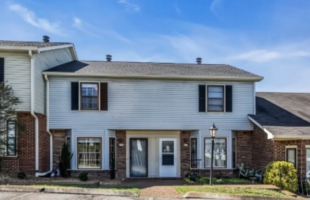 2204 Union Place Court, Columbia, TN 38401