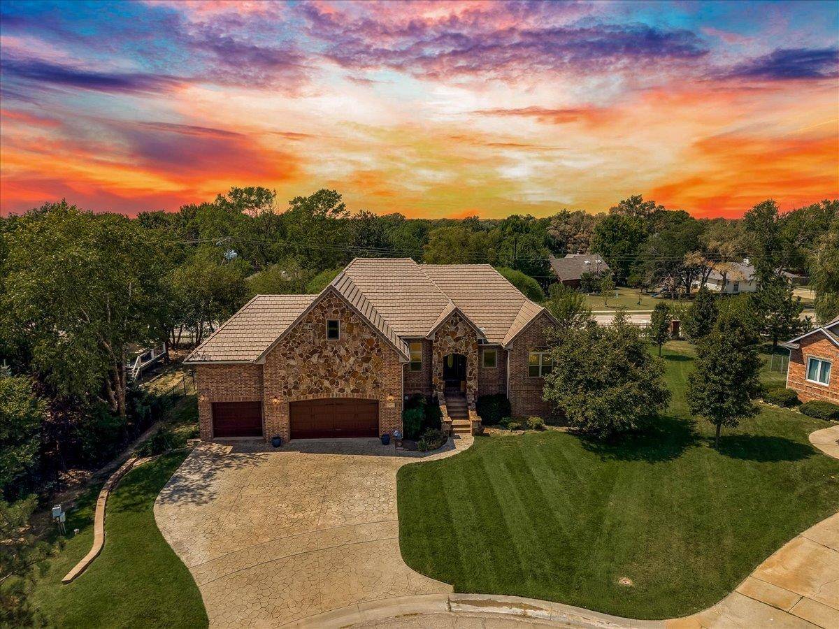 607 18th Fairway, Andover, KS 67002-9114