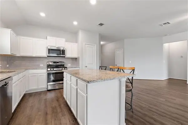7405 Spring Ray DR, Del Valle, TX 78617