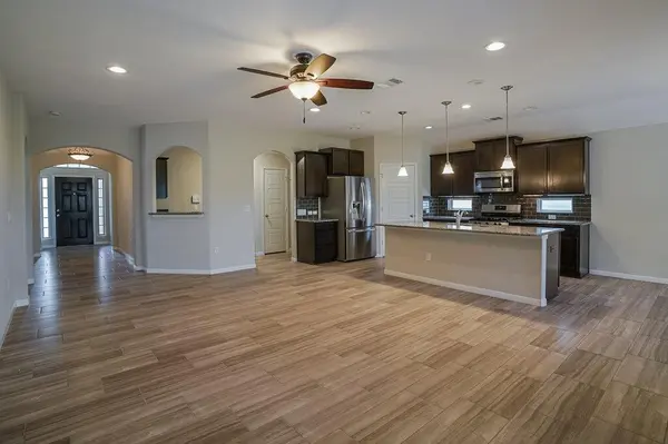 313 Longhorn Cavern RD, Leander, TX 78641