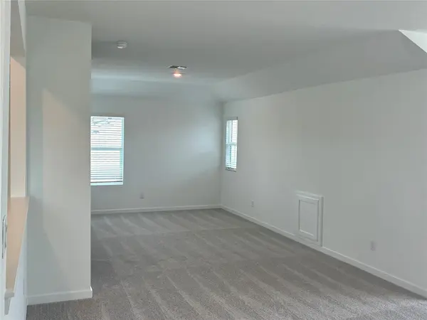 215 PARSONS, Kyle, TX 78640