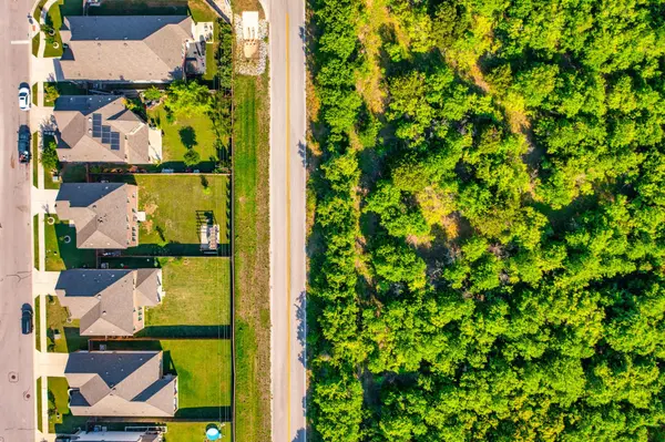6925 Nutria RUN, Austin, TX 78744
