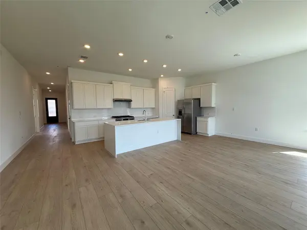 507 Corniche CIR, Hutto, TX 78634